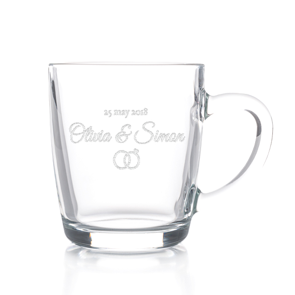Tea set with tea box and engraved tea glass Tea set with tea box and engraved tea glass