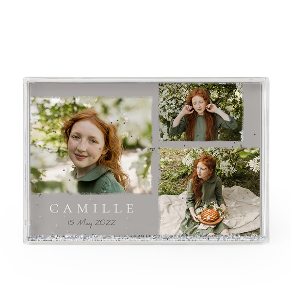 Photo frame with silver glitter Photo frame with silver glitter
