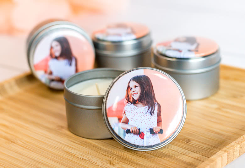 Tea lights with sticker or magnet